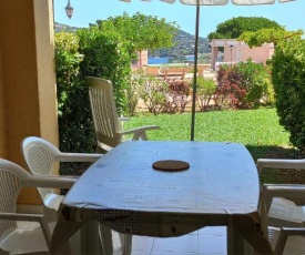 Cap Esterel T2 1ch 4-5p Rez-de-Jardin Vue Mer, Piscine, Parking et Ménage inclus, WIFI gratuit