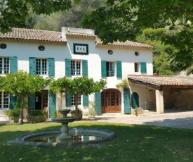 Bastide de la Madeleine