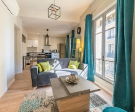 Elegant 2br with 2 bathrooms and AC close to Les Halles dAvignon Welkeys