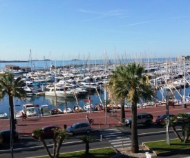 Appartement Sur Le Port De Bandol