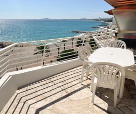 Superb apartment with balcon in front of the sea - Cagnes-sur-Mer - Welkeys