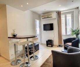 1 Bedroom Notre Dame 2 mins from the Croisette and the Palais 225