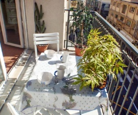 Appartement d'une chambre a Cannes a 300 m de la plage avec vue sur la ville balcon et wifi