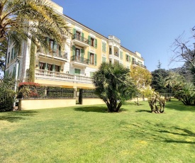 Superbe 3 chambres vue sur parc avec piscine et jardin