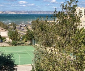 Spacious studio w sea view terrace near the beach in Marseille Welkeys