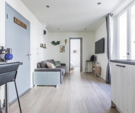 Cute Affordable 1-Br Minutes From Cannes Center