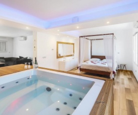 Suite Pointe Rouge Jacuzzi SPA