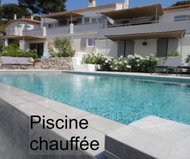 Home Cassis - Maison Mediterrannee - Piscine chauffée