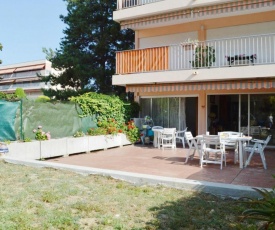 Appartement Antibes, 2 pièces, 4 personnes - FR-1-252-126