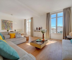 IMMOGROOM - Magnificent 180m duplex apartment - Parking - Air conditioning