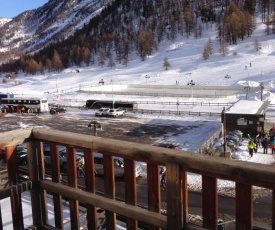 Montgenevre Neige et Golf coquet studio 4 pers maxi