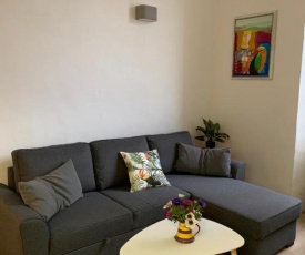 Cosy apartment Vieil Antibes