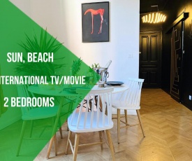 2 Steps From Sea - Apartment 2 Bedroom - Kitchen - Wifi - Tramway - Air Conditioner - INTERNATIONAL TV - UNLIMITED MOVIES SERIES