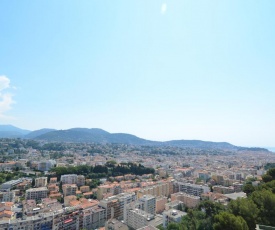 Appartement vue panoramique avec piscine pour 6 personnes à Nice quartier Pessicart