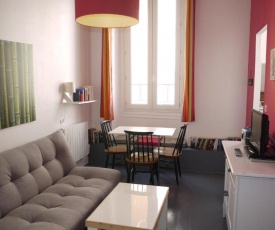 Barla 2 - a studio flat near Place Garibaldi