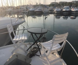 Location Bateau Antibes Port Vauban