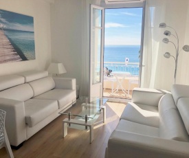 SEA FRONT - Panoramic view with Terraсe - 2BR