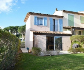 Maison Roquebrune-sur-Argens, 3 pièces, 5 personnes - FR-1-226-90