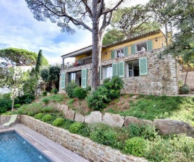 Villa Viviane Superb villa in the Saint Tropez next to the beaches