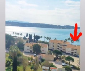 Studio à 10 m des plages et à 5 min du centre ville de Bandol