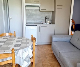 Appartement Six-Fours-les-Plages, 2 pièces, 4 personnes - FR-1-316-268