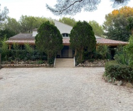 Villa 170m2 dans la forêt à 5 minutes de la plage