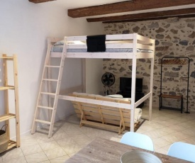 Cozy studio in the heart of Toulon 2 min from the marina - Welkeys