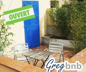 GregBnb - Studio moderne - CLIMATISÉ - Terrasse végétalisée