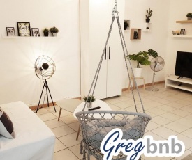 GregBnb-com - T2 Cocooning et chaise hamac -10min Gare