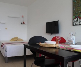 Appartement Villeneuve-Loubet, 1 pièce, 2 personnes - FR-1-252A-19