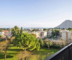 Flat w terrace parking and beautiful view in Villeneuve-Loubet - Welkeys