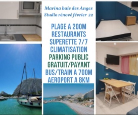 Studio Apartment between Nice and Cannes - Marina baie des Anges - Beach, restaurants, shops - tea/coffee/sugar/bed linen and towels