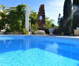 Magnifique villa l'Ibis pour 8 personnes, piscine, clim,parc et parking